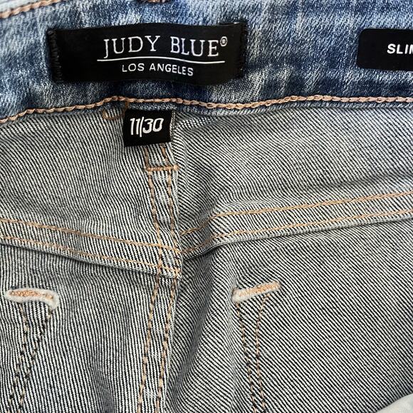 Judy Blue Slim Bootcut Light Wash Distress High Rise Denim Jeans Size 30 Stretch - Picture 2 of 8